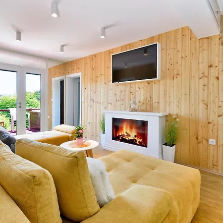 Cozy In Mrzlo Polje With Sauna Casa de Férias