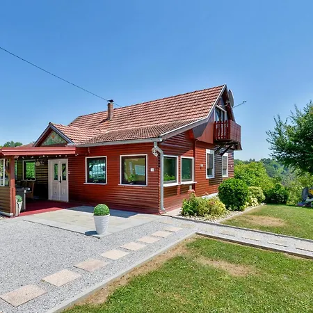 Cozy In Mrzlo Polje With Sauna